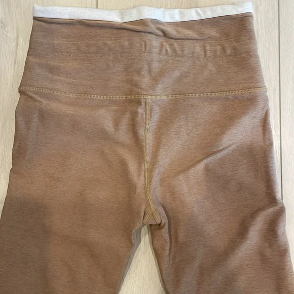 Vuori vibe elevation active bra & leggings set - Picture 9 of 12